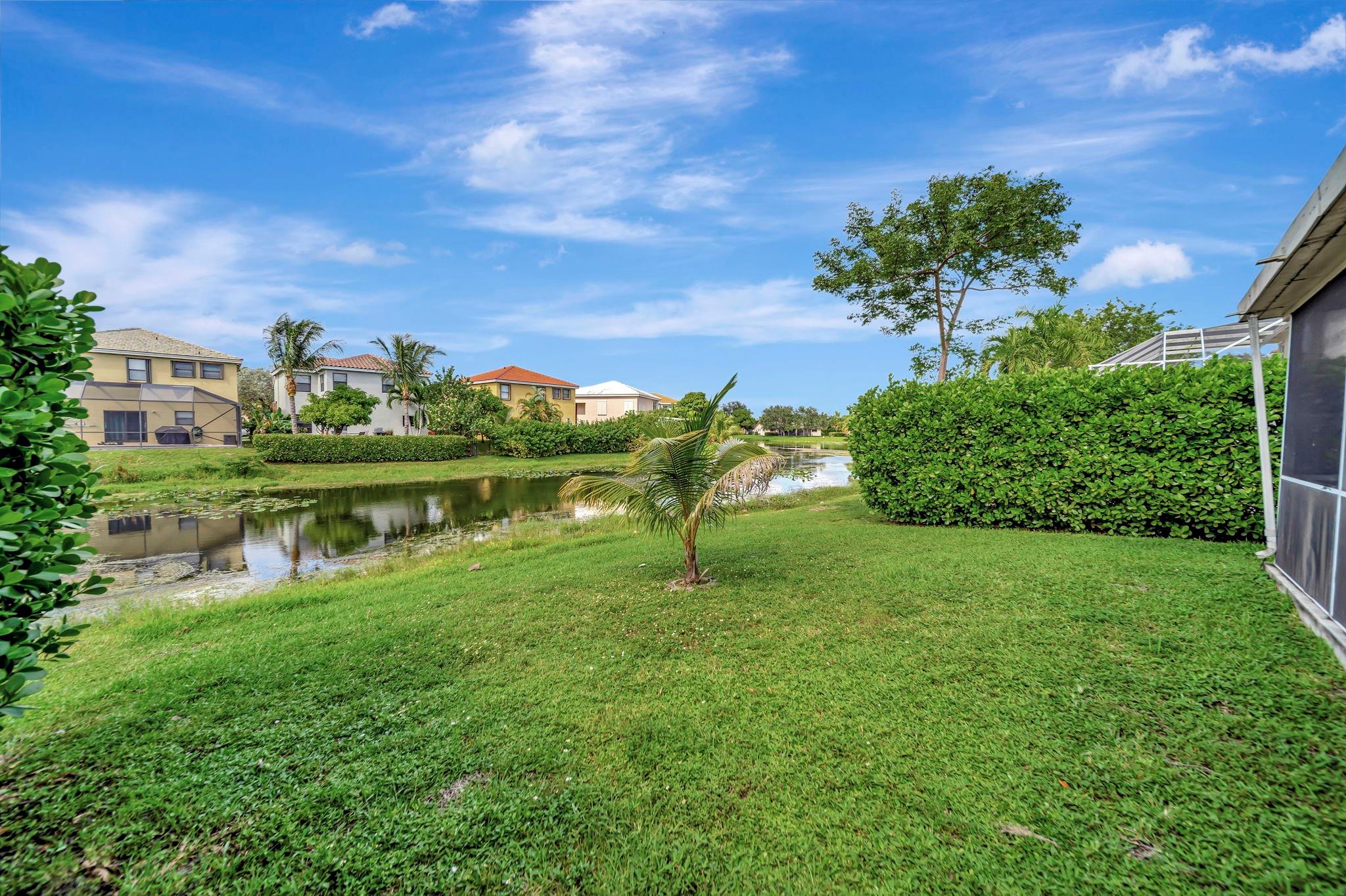 COUNTRY CLUB VILLAGE - Residential