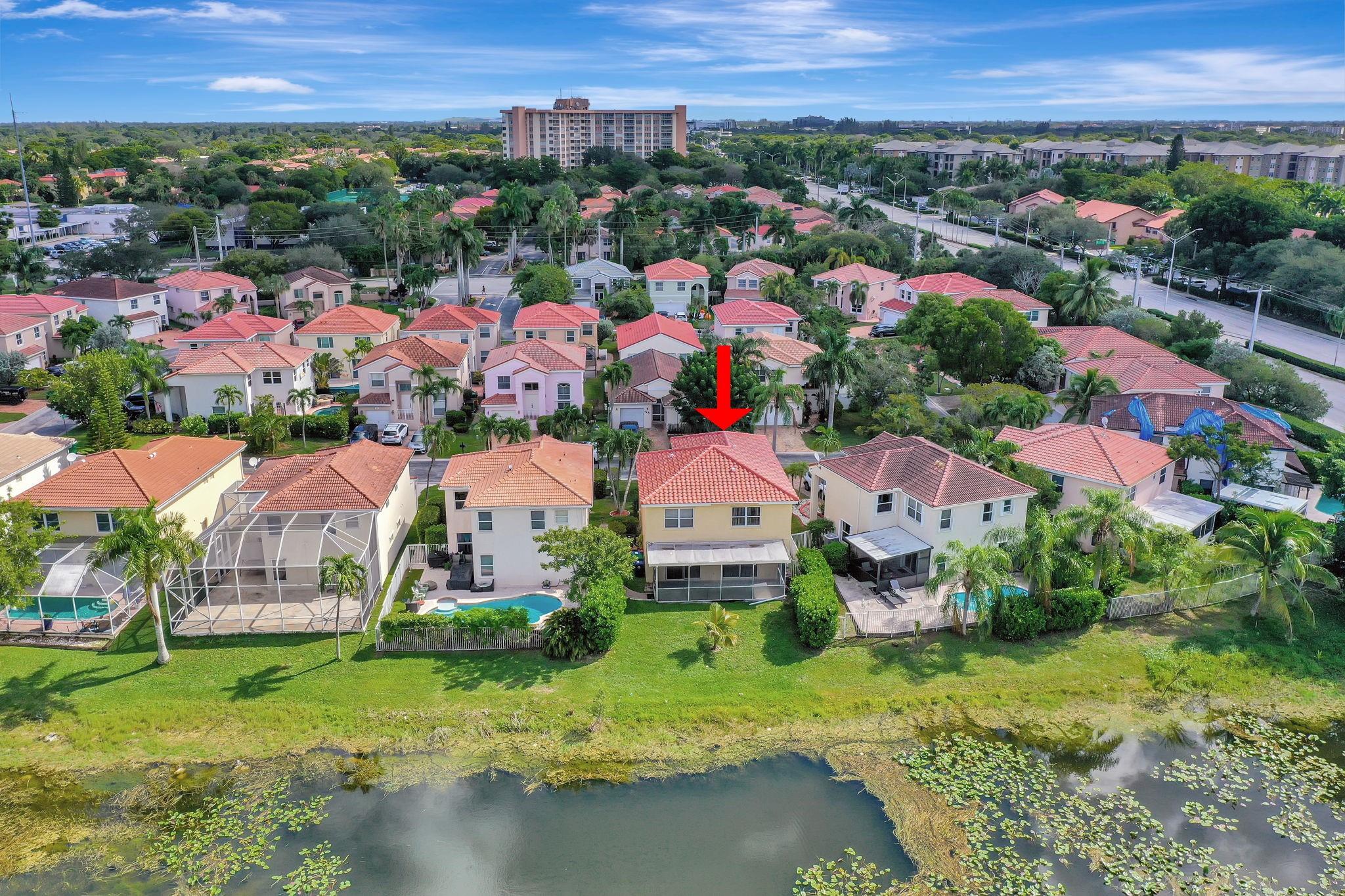 COUNTRY CLUB VILLAGE - Residential