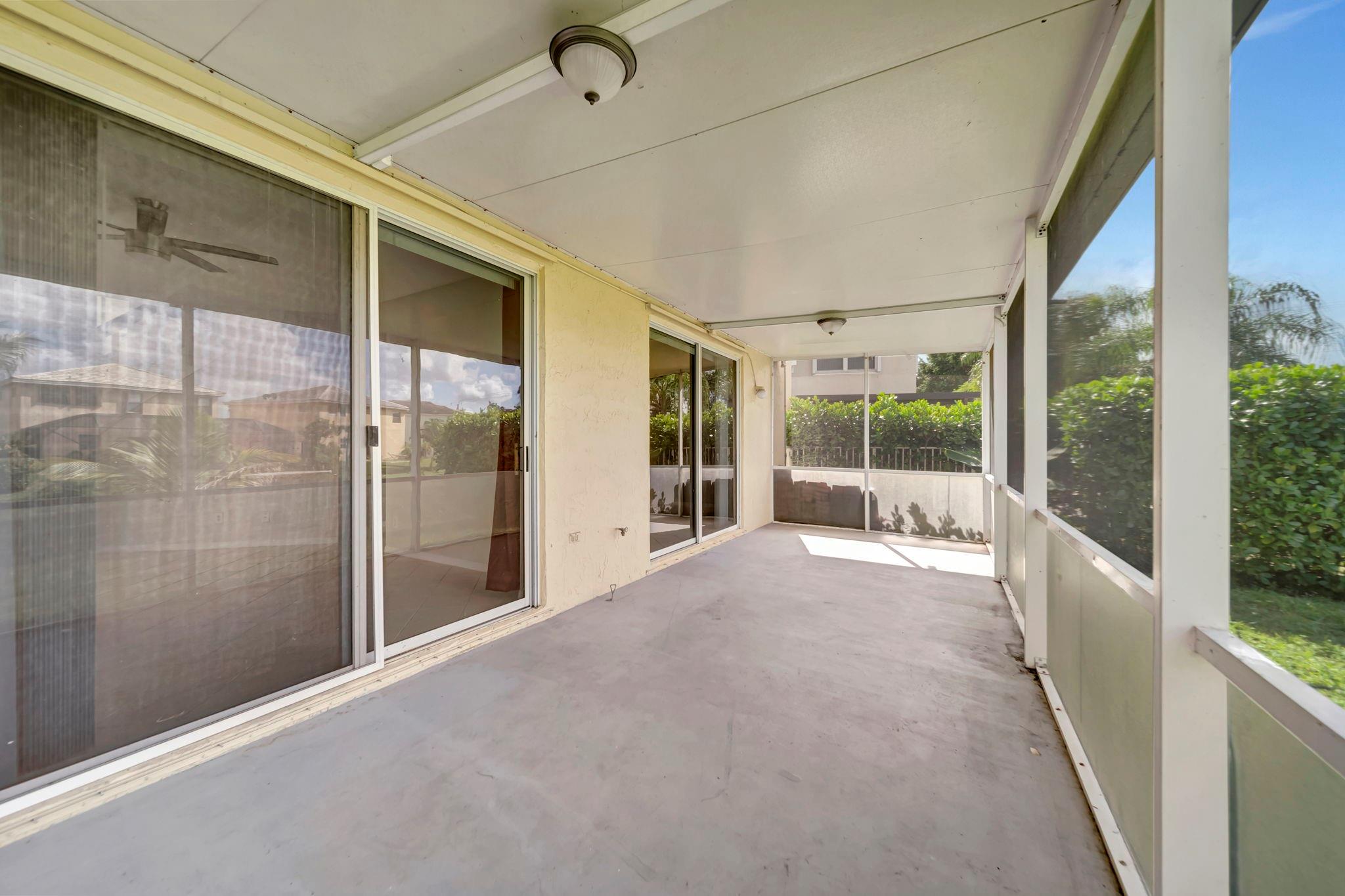 COUNTRY CLUB VILLAGE - Residential