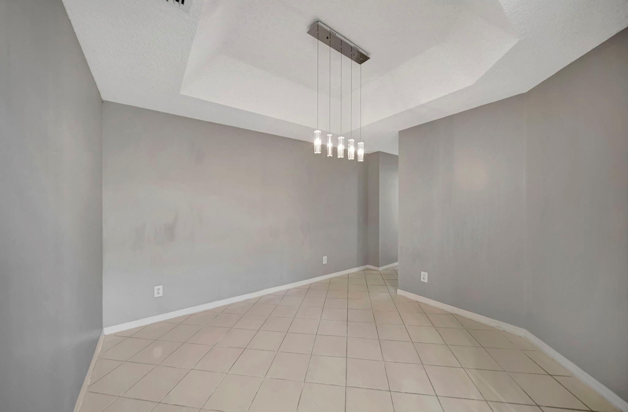 COUNTRY CLUB VILLAGE - Residential