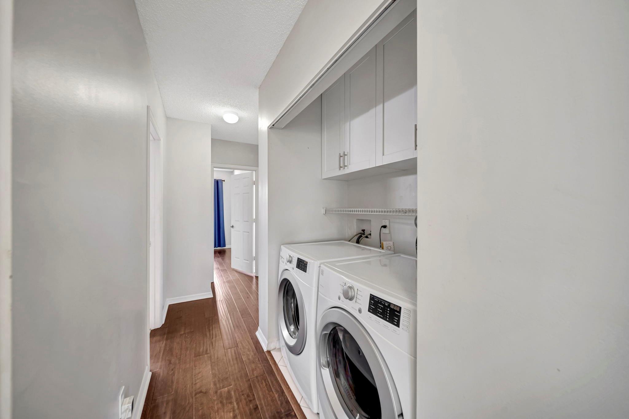 COUNTRY CLUB VILLAGE - Residential