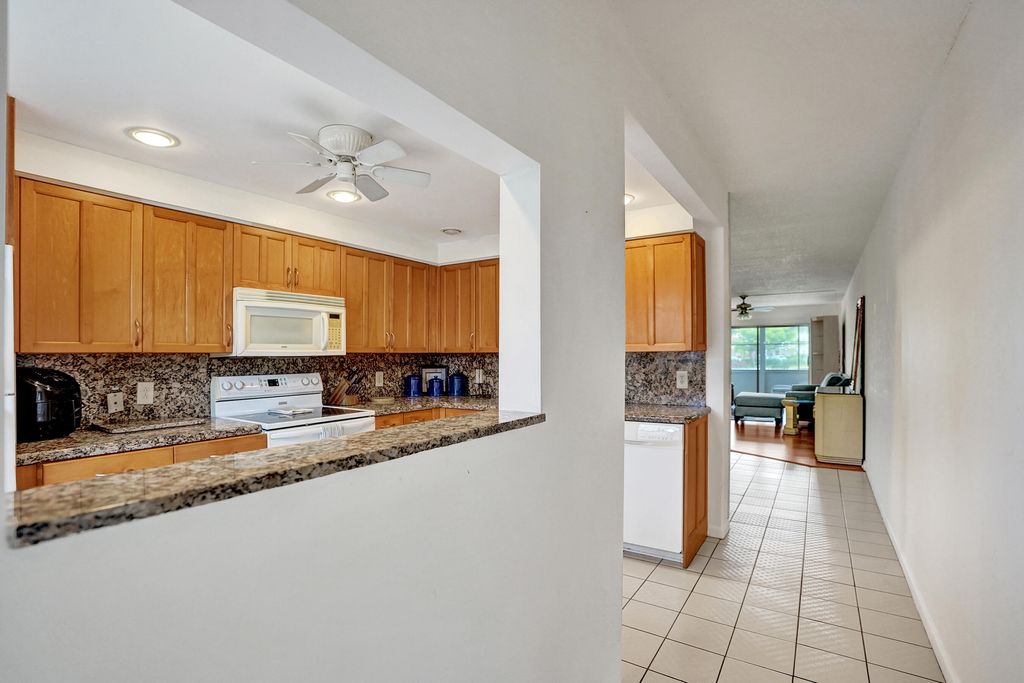 Photo of 1020 Lincoln, Boca Raton, FL 33434 (MLS # B26010299)