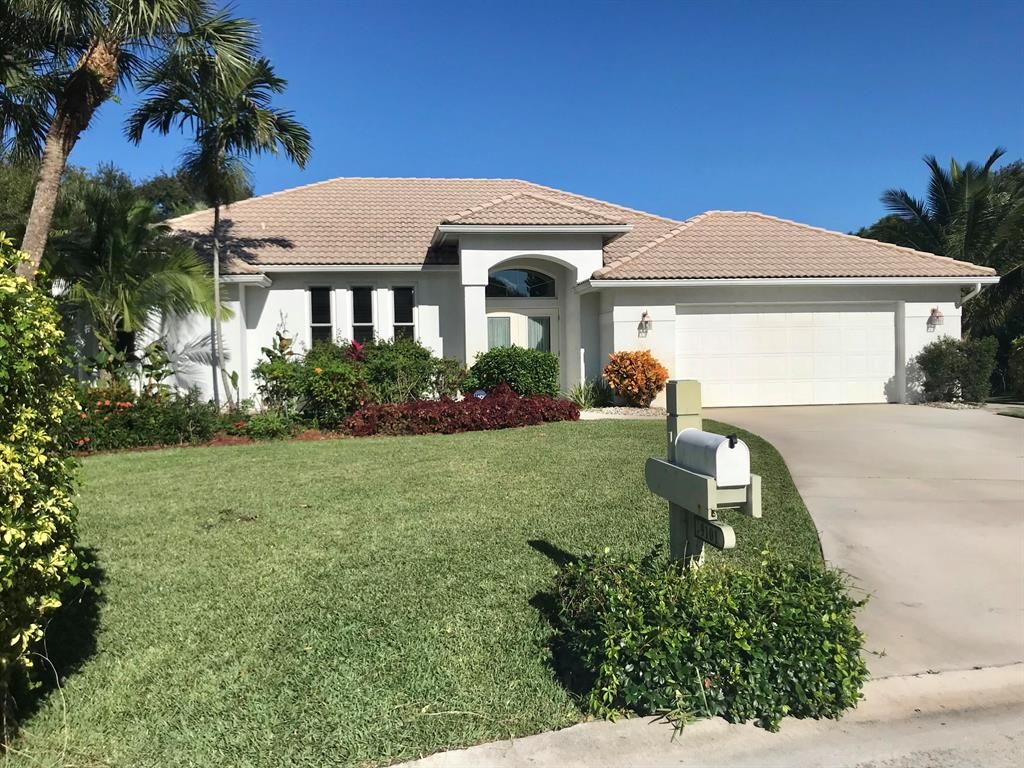Photo of 9101 SE Mystic Cove Terrace, Hobe Sound, FL 33455 (MLS # R10766603)