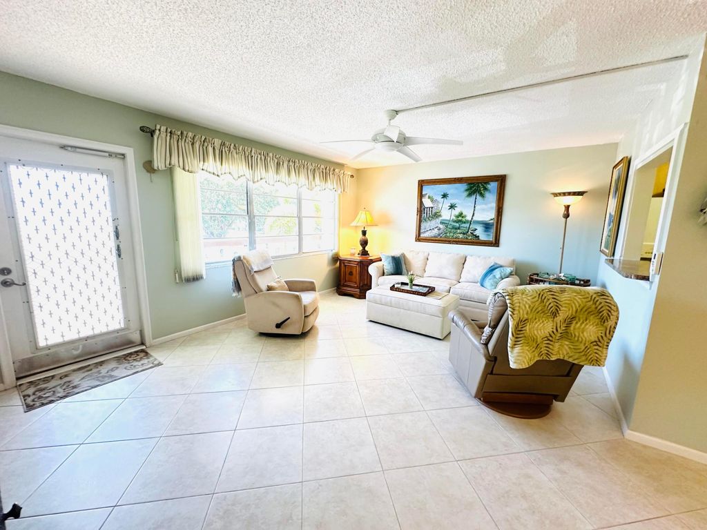Photo of 2132 Cambridge F, Deerfield Beach, FL 33442 (MLS # B26019958)