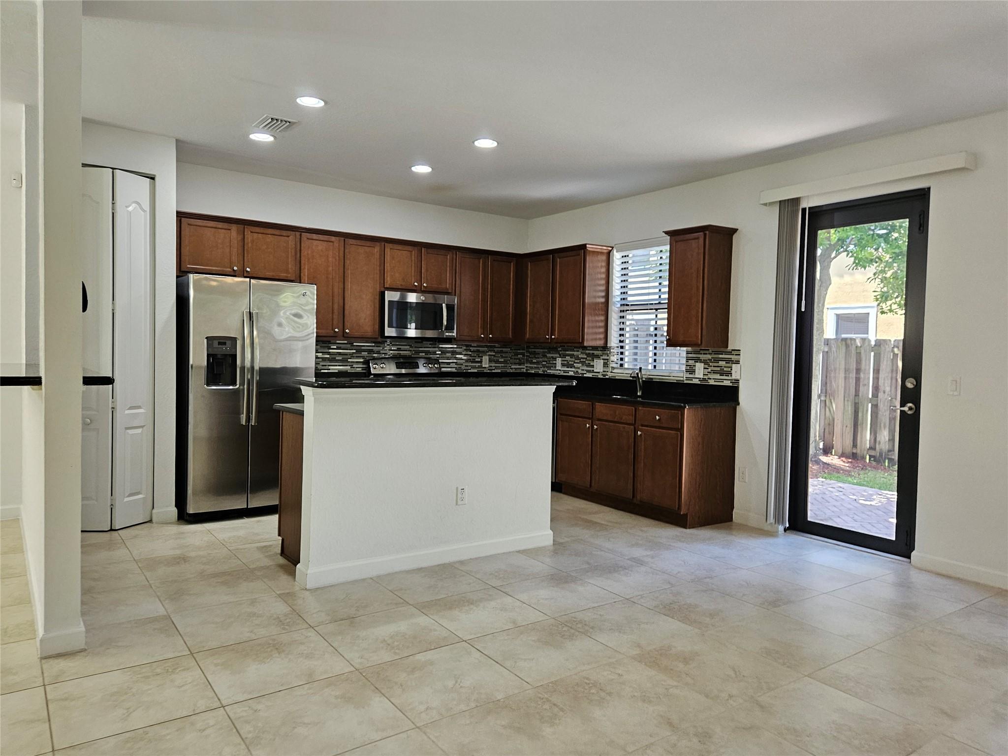 TOWN PARK AT MIRALAGO - Residential