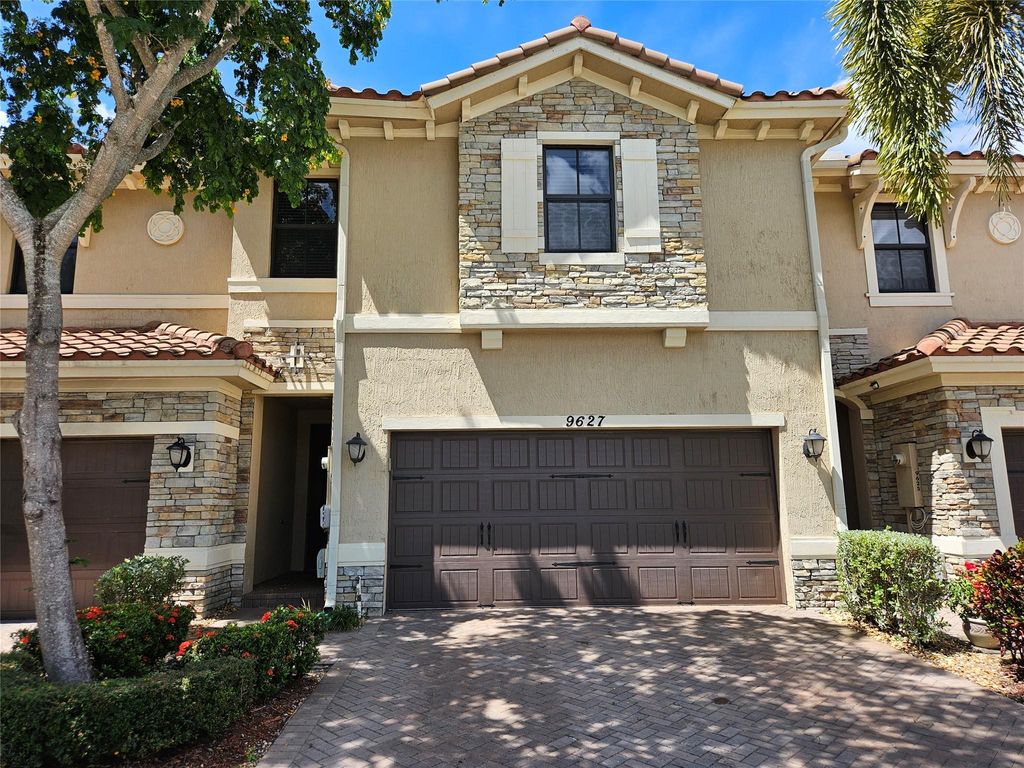 Photo of 9627 Watercrest Isle, Parkland, FL 33076 (MLS # F10504010)