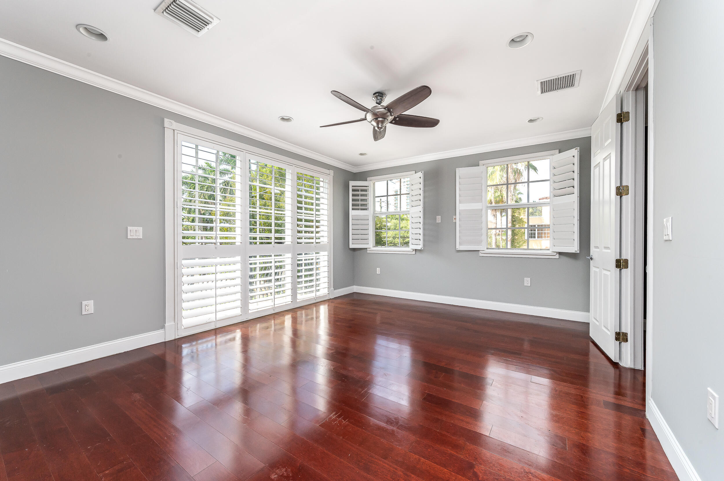 FT LAUDERDALE B-40 - Residential Lease