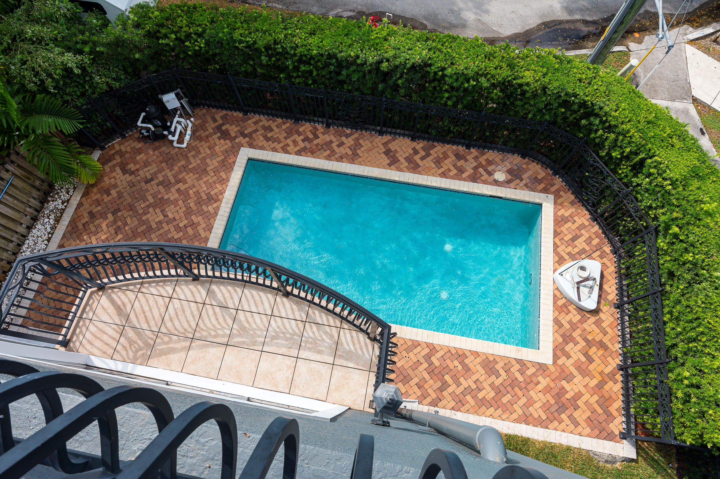 FT LAUDERDALE B-40 - Residential Lease