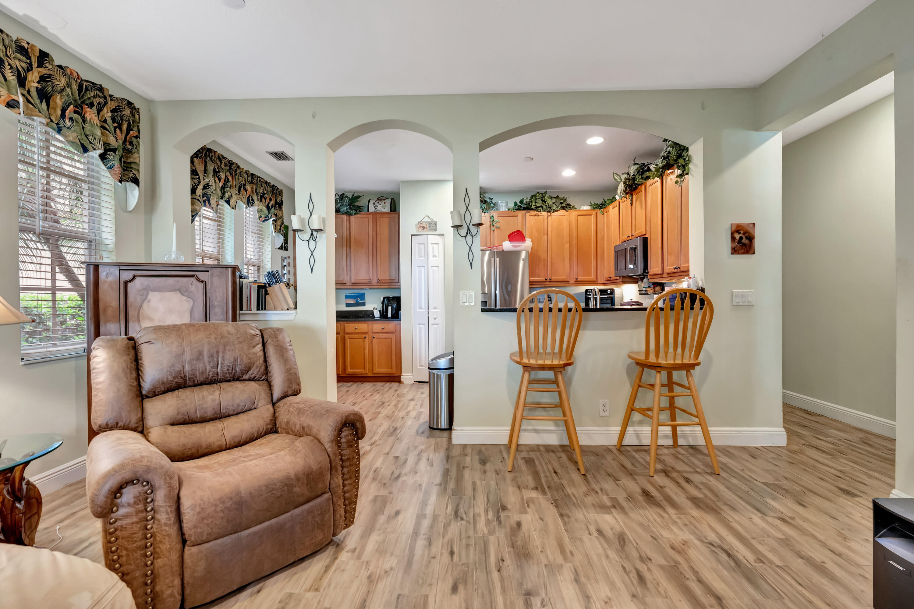 MANSIONS AT EVERGRENE CONDO - Residential