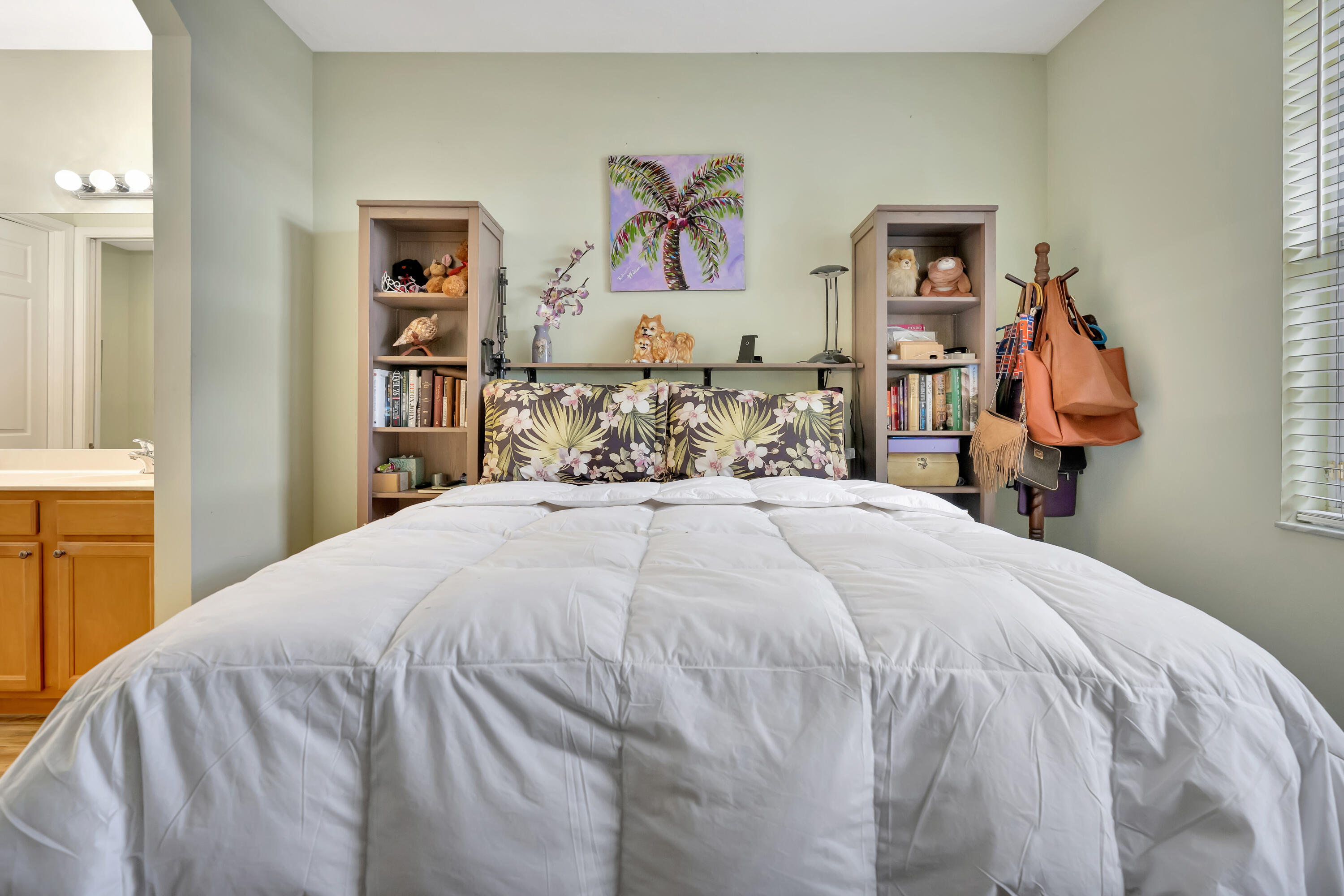 MANSIONS AT EVERGRENE CONDO - Residential