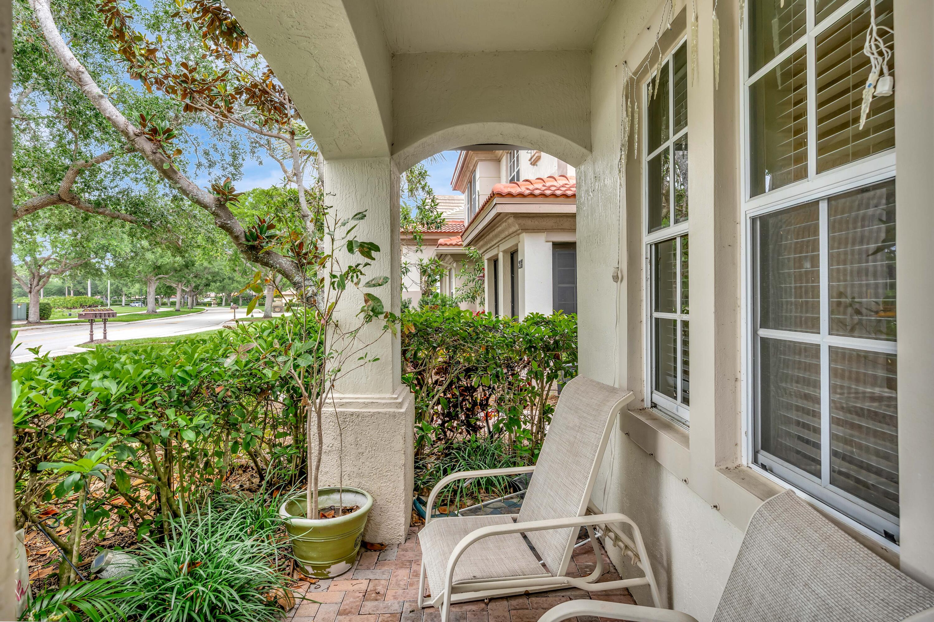 MANSIONS AT EVERGRENE CONDO - Residential