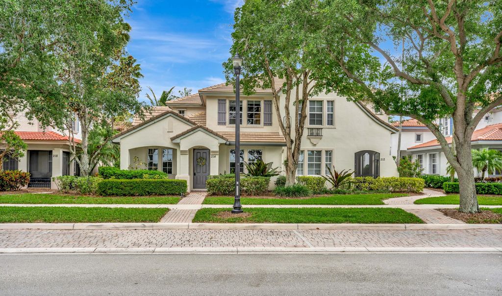 Photo of 214 Evergrene Parkway, Palm Beach Gardens, FL 33410 (MLS # B26013417)