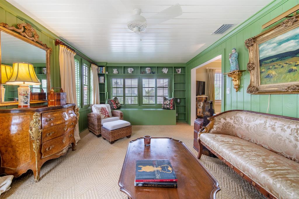 BUNGALOW PARK ADD - Residential