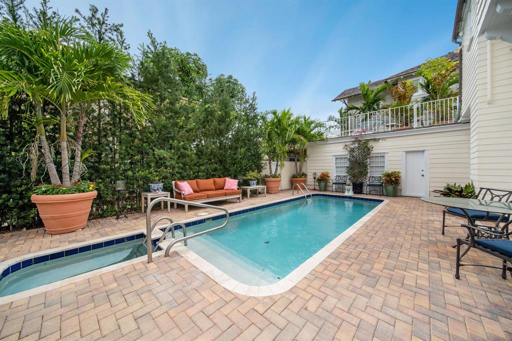 BUNGALOW PARK ADD - Residential