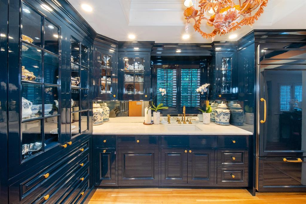 BUNGALOW PARK ADD - Residential