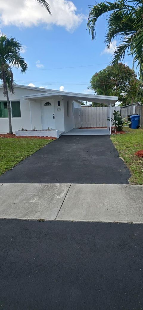 Tiny photo for 160 NE 60TH Street, Oakland Park, FL 33334 (MLS # B26054045)