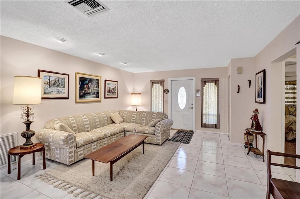 The Meadows Crystal Lake - Residential