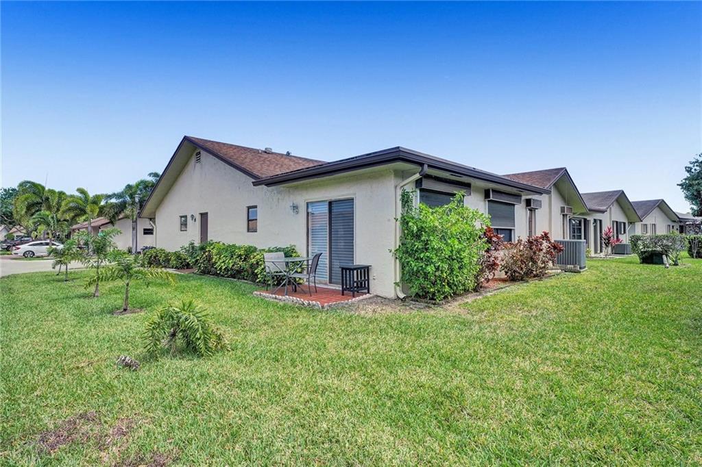 The Meadows Crystal Lake - Residential