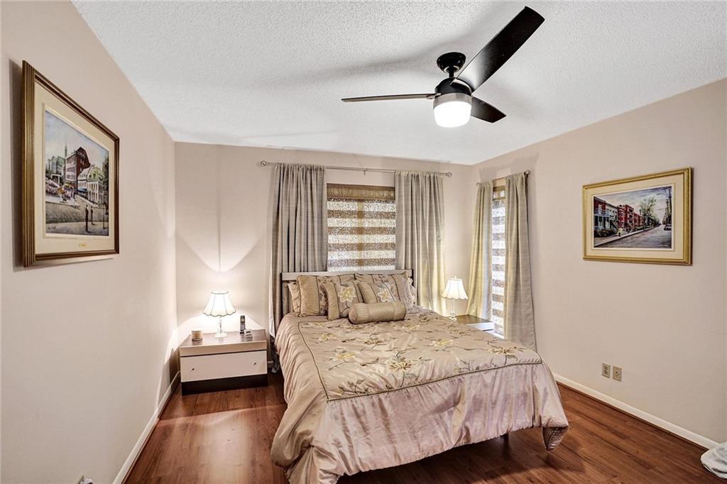 The Meadows Crystal Lake - Residential