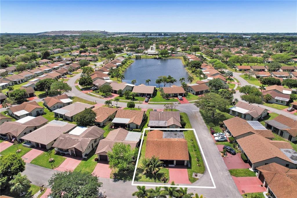 The Meadows Crystal Lake - Residential
