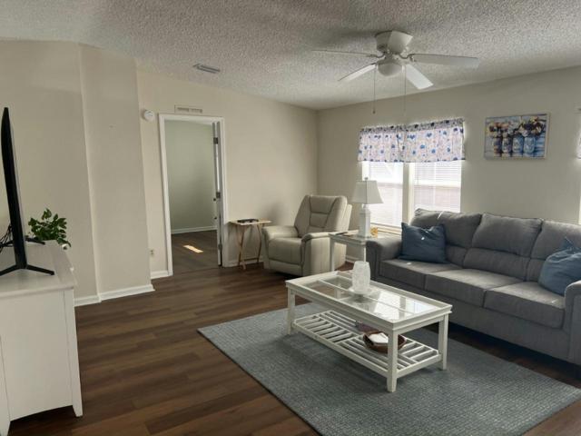 Pinelake Gardens & Estates - Residential