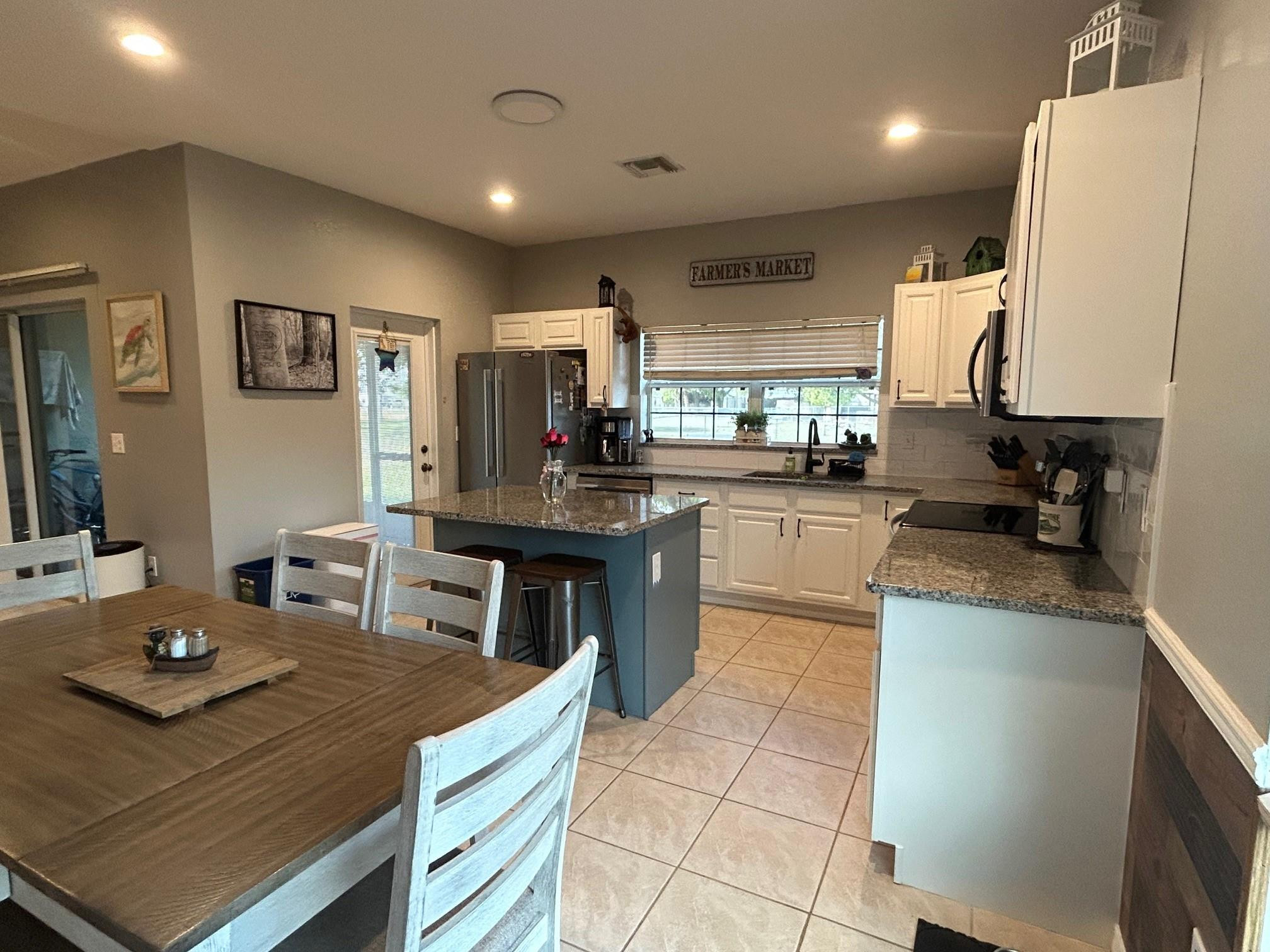 Lazy 7 Estates - Residential