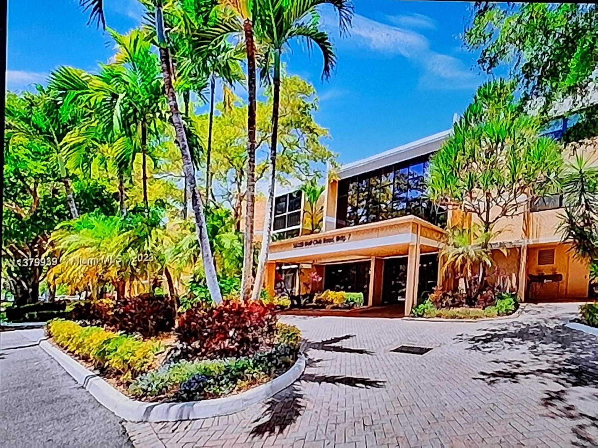 16325 Golf Club Rd 109
