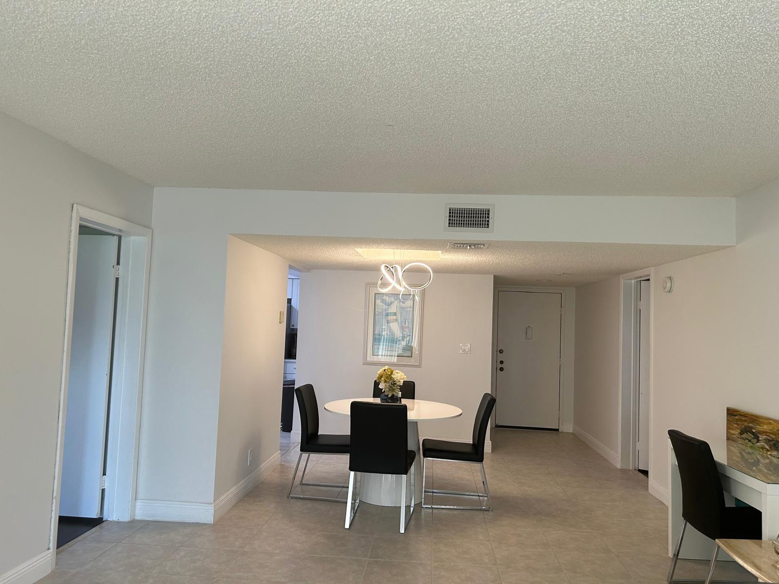 Country Club Apartments - Residential