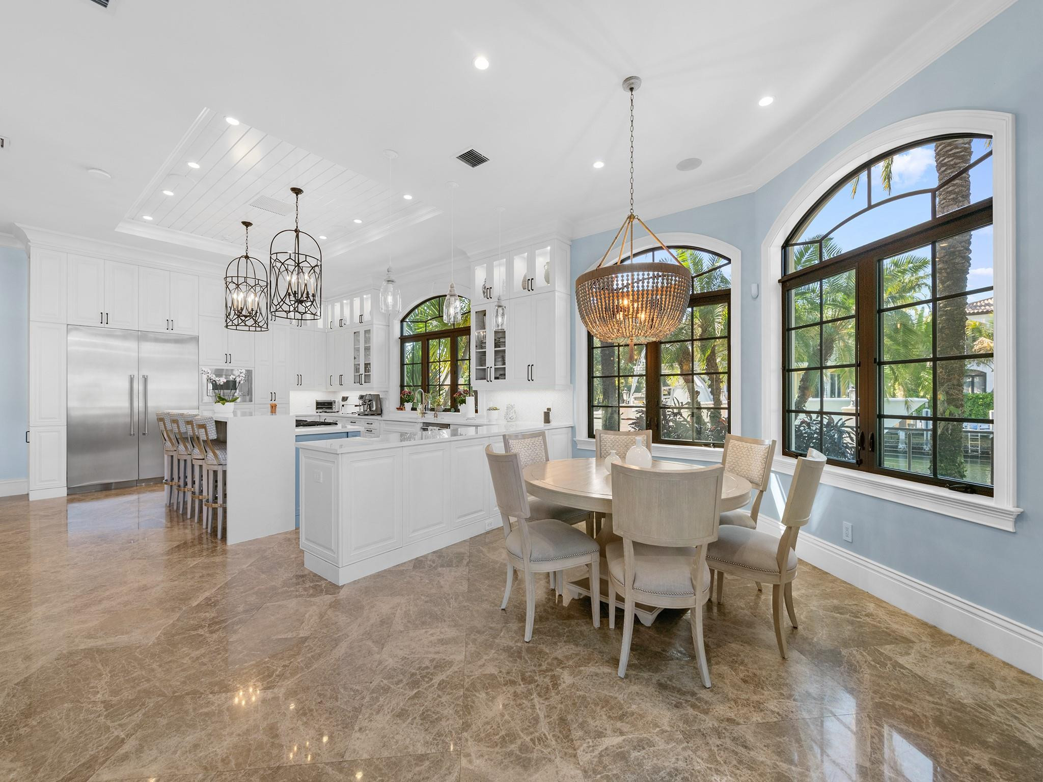 LIGHTHOUSE POINT 3RD SEC 33-24 - Residential