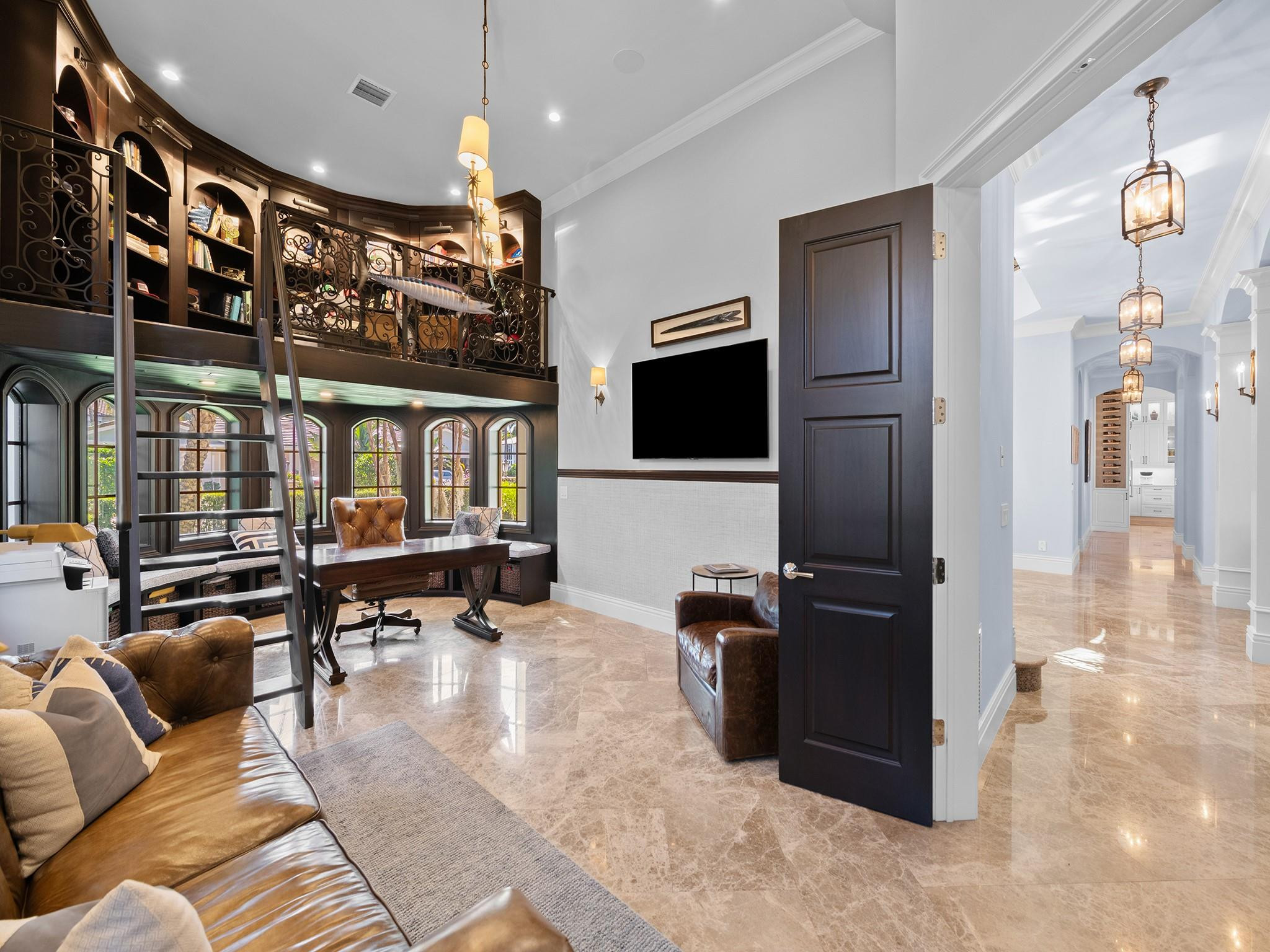 LIGHTHOUSE POINT 3RD SEC 33-24 - Residential