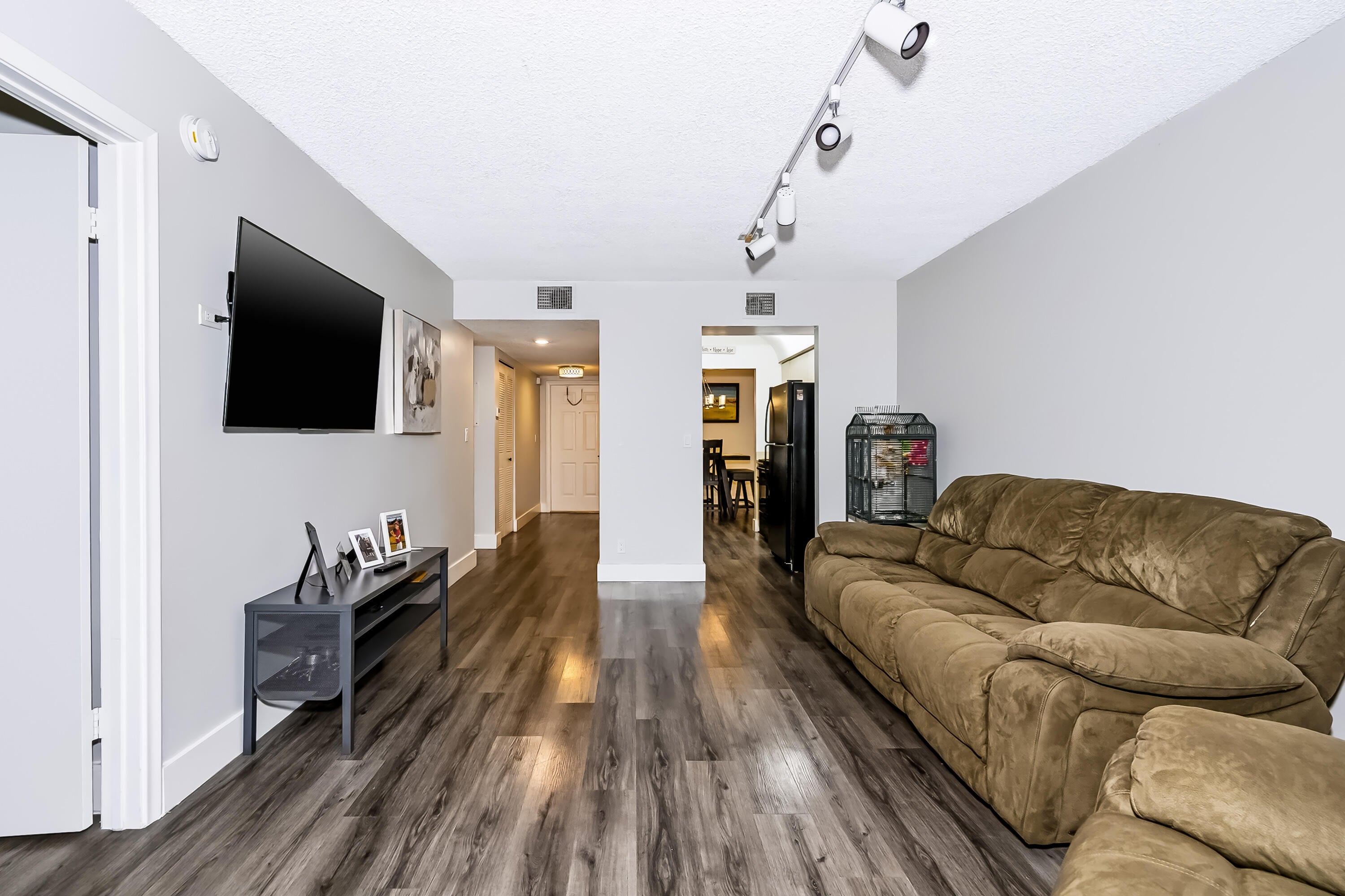 9505 NW 2nd Place