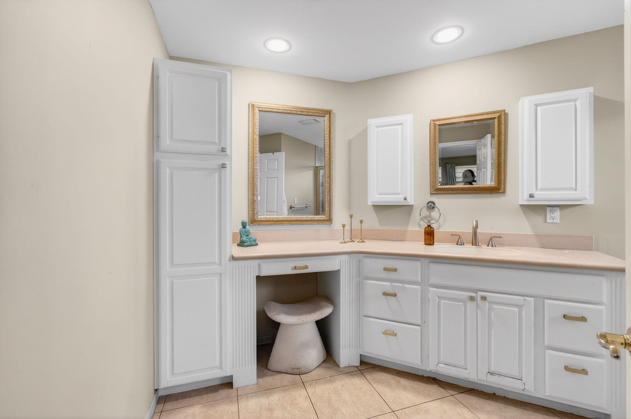 CORAL MANOR THIRD ADD - Residential