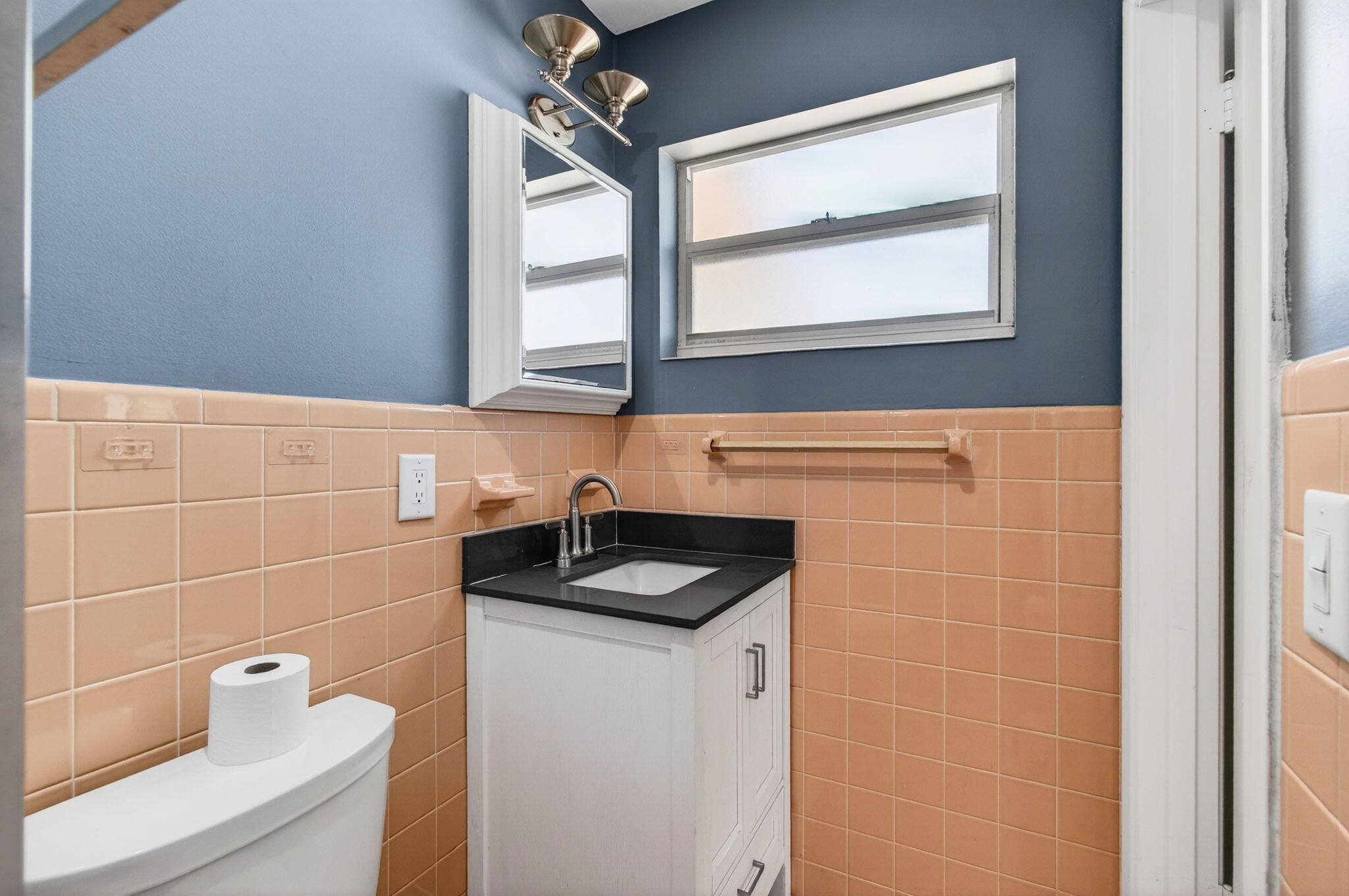 CORAL MANOR THIRD ADD - Residential