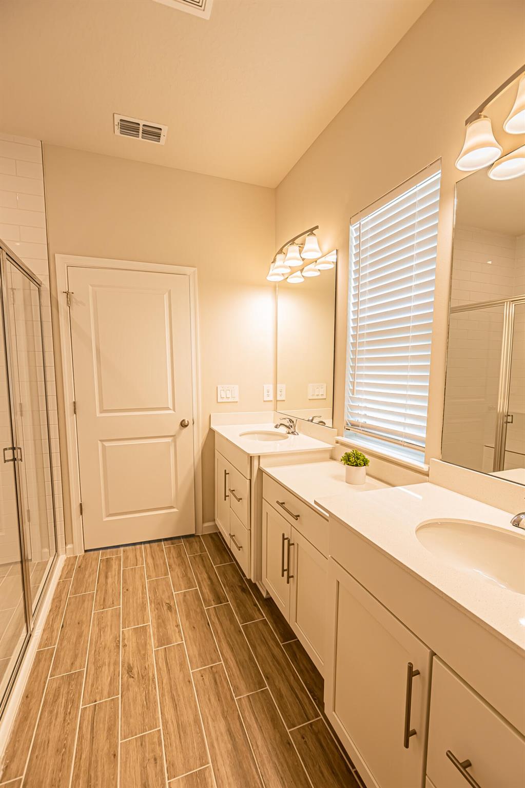 CENTRAL PARK - Residential