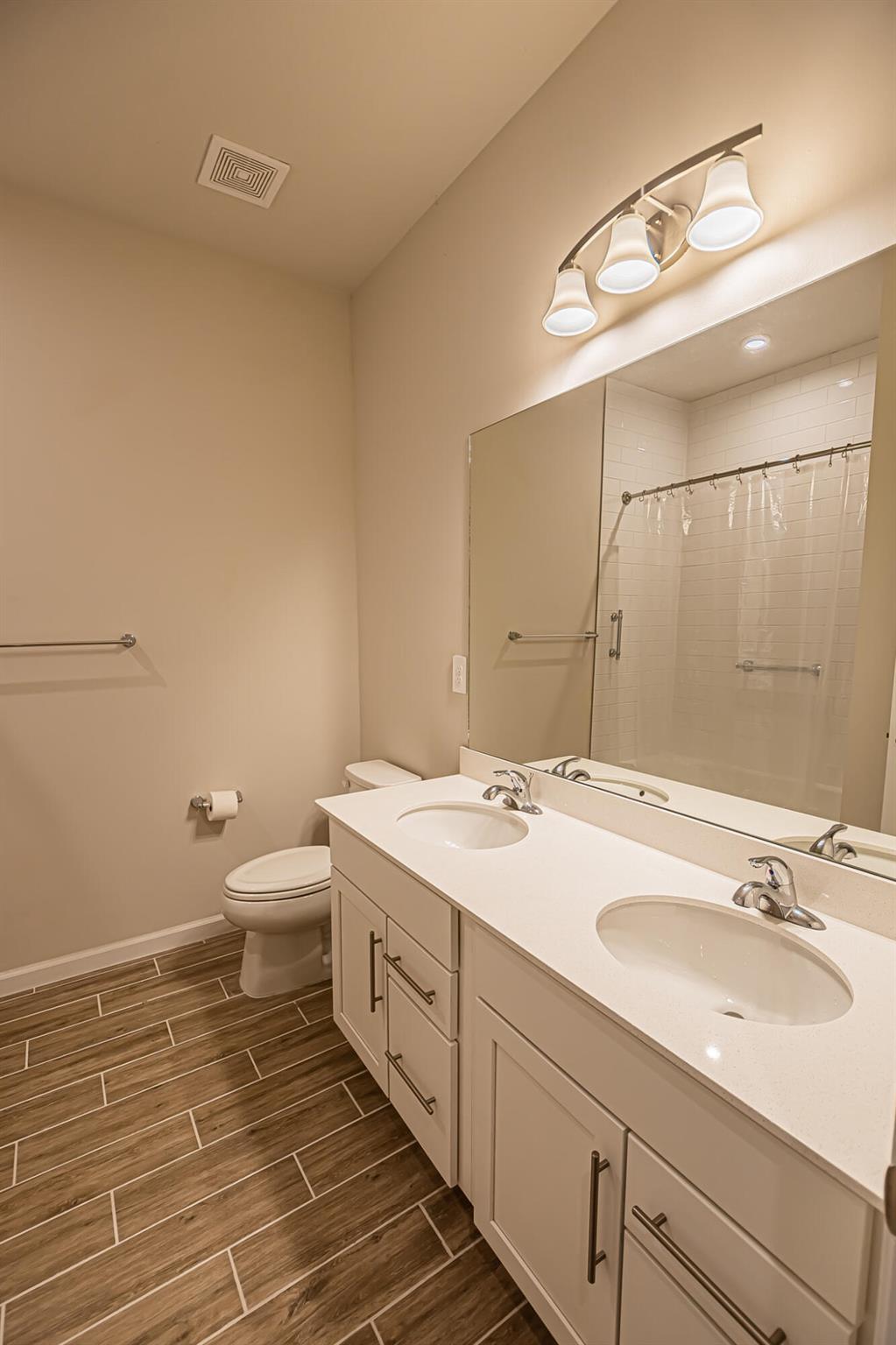 CENTRAL PARK - Residential