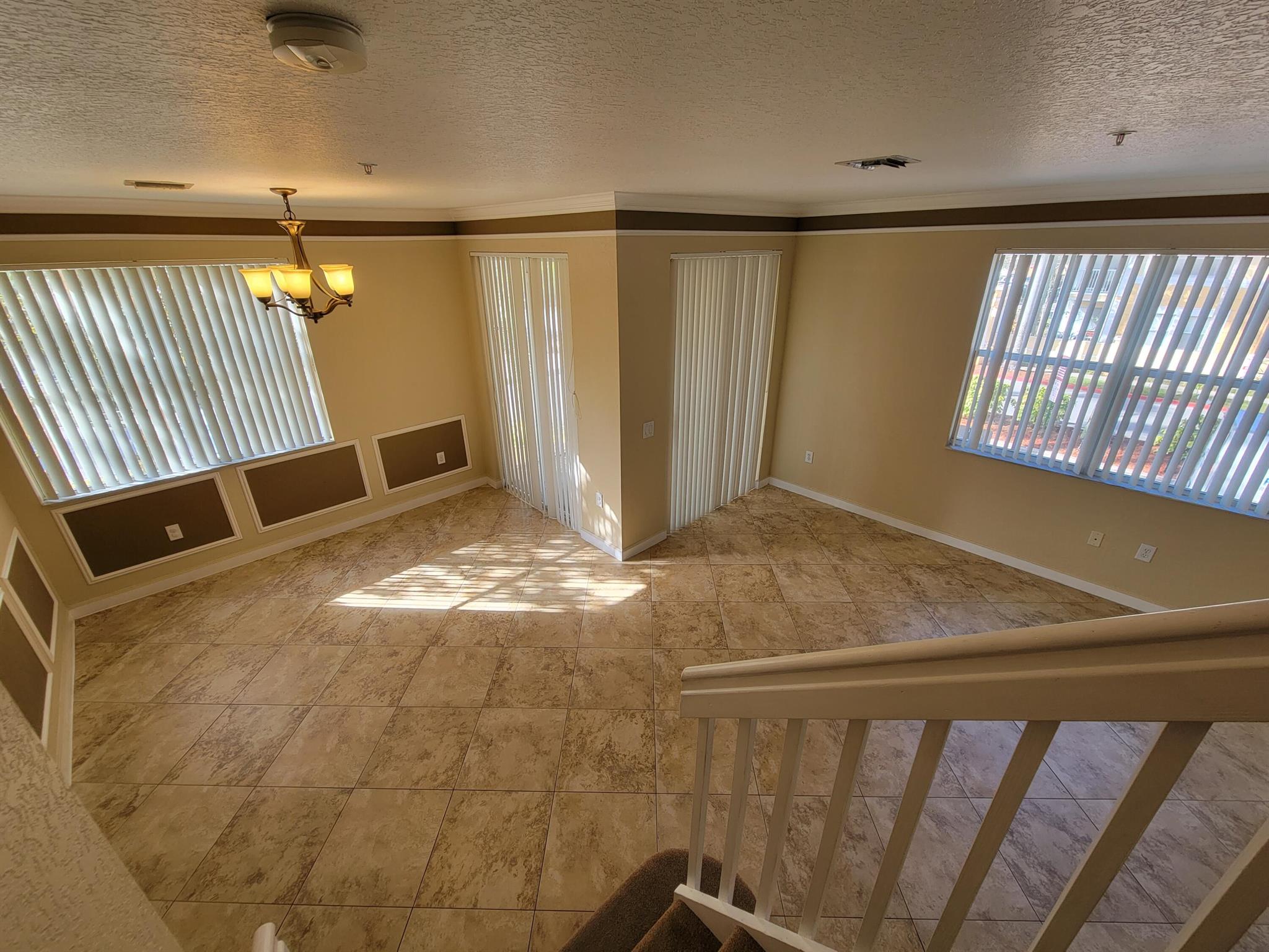 SHOMA COURTYARDS - Residential Lease