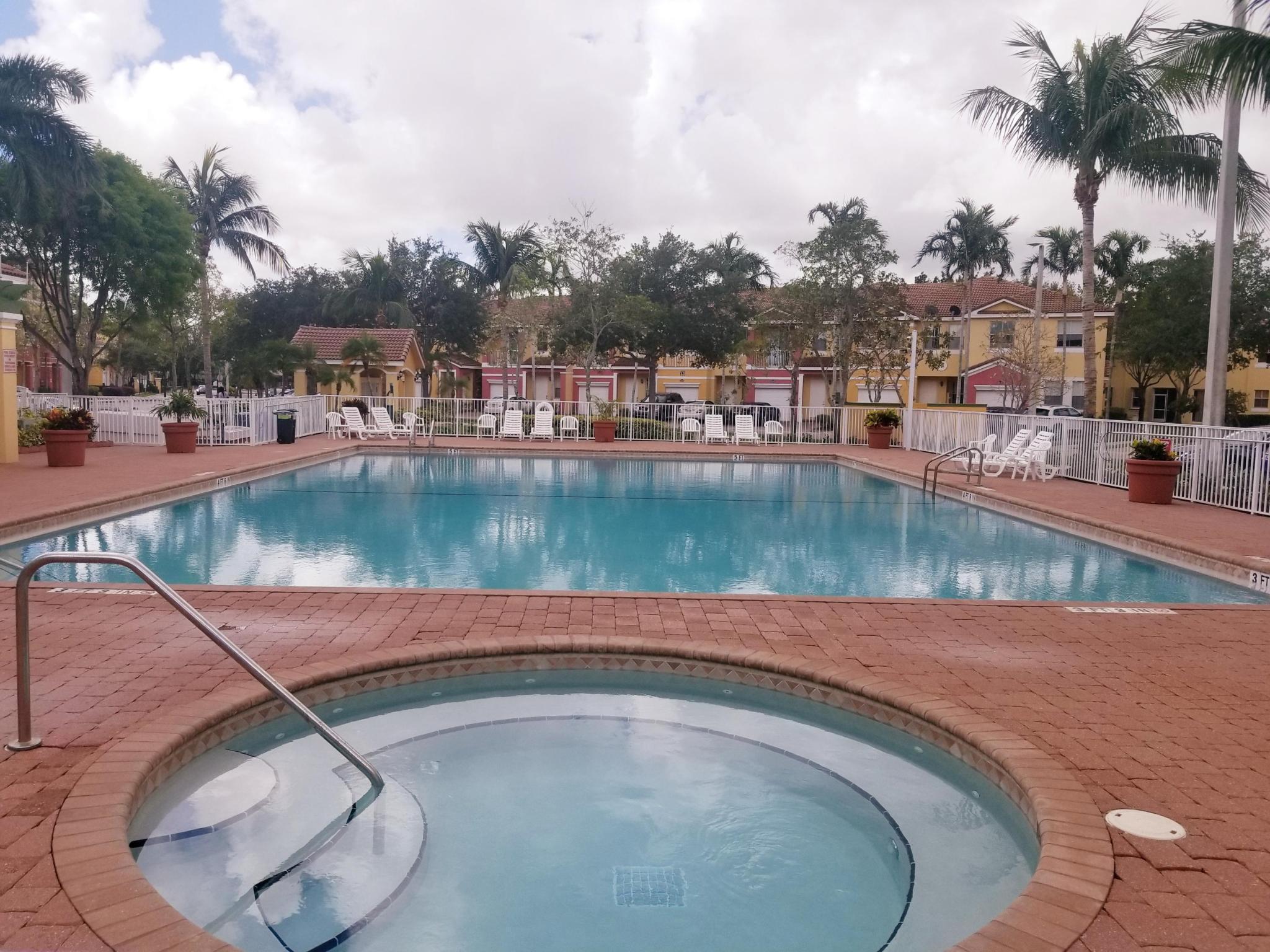 SHOMA COURTYARDS - Residential Lease