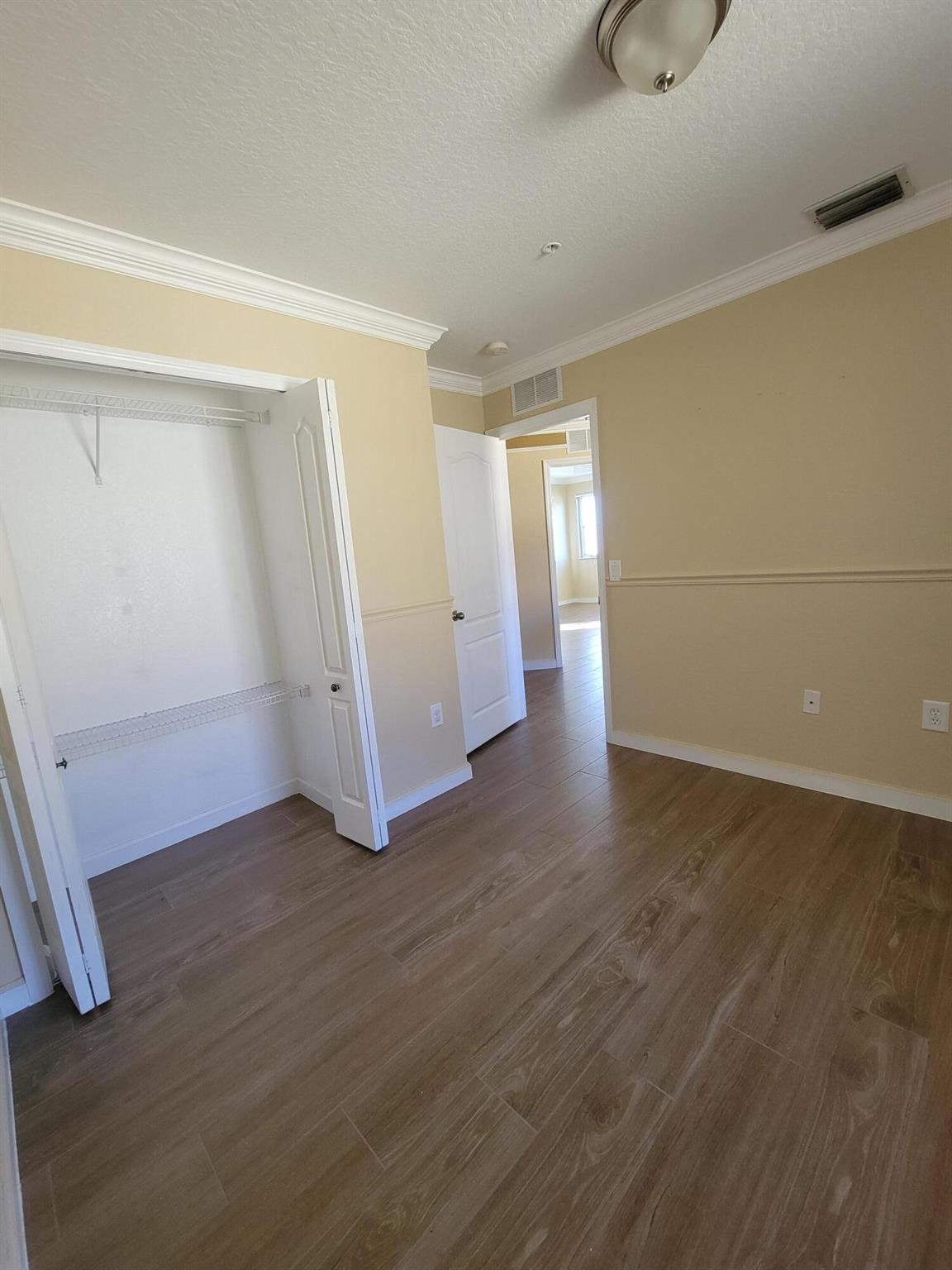 SHOMA COURTYARDS - Residential Lease