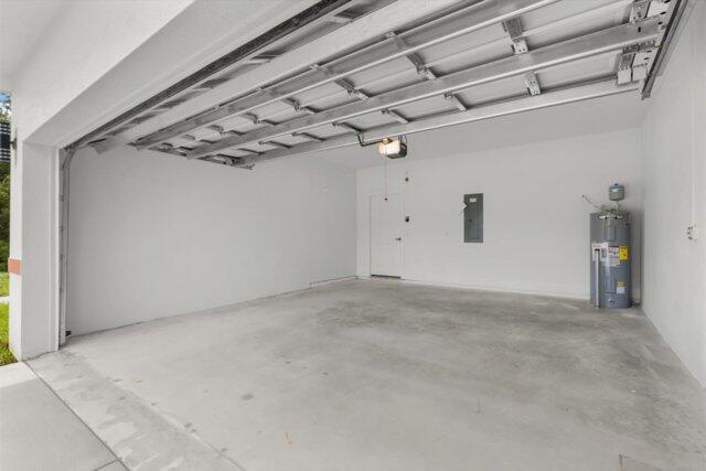 VERO LAKE ESTATES UNIT E - Residential