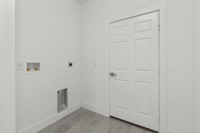 VERO LAKE ESTATES UNIT E - Residential