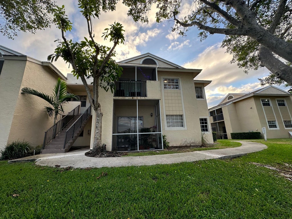 Photo of 651 CYPRESS LAKE Boulevard #L, Deerfield Beach, FL 33064 (MLS # B26092602)