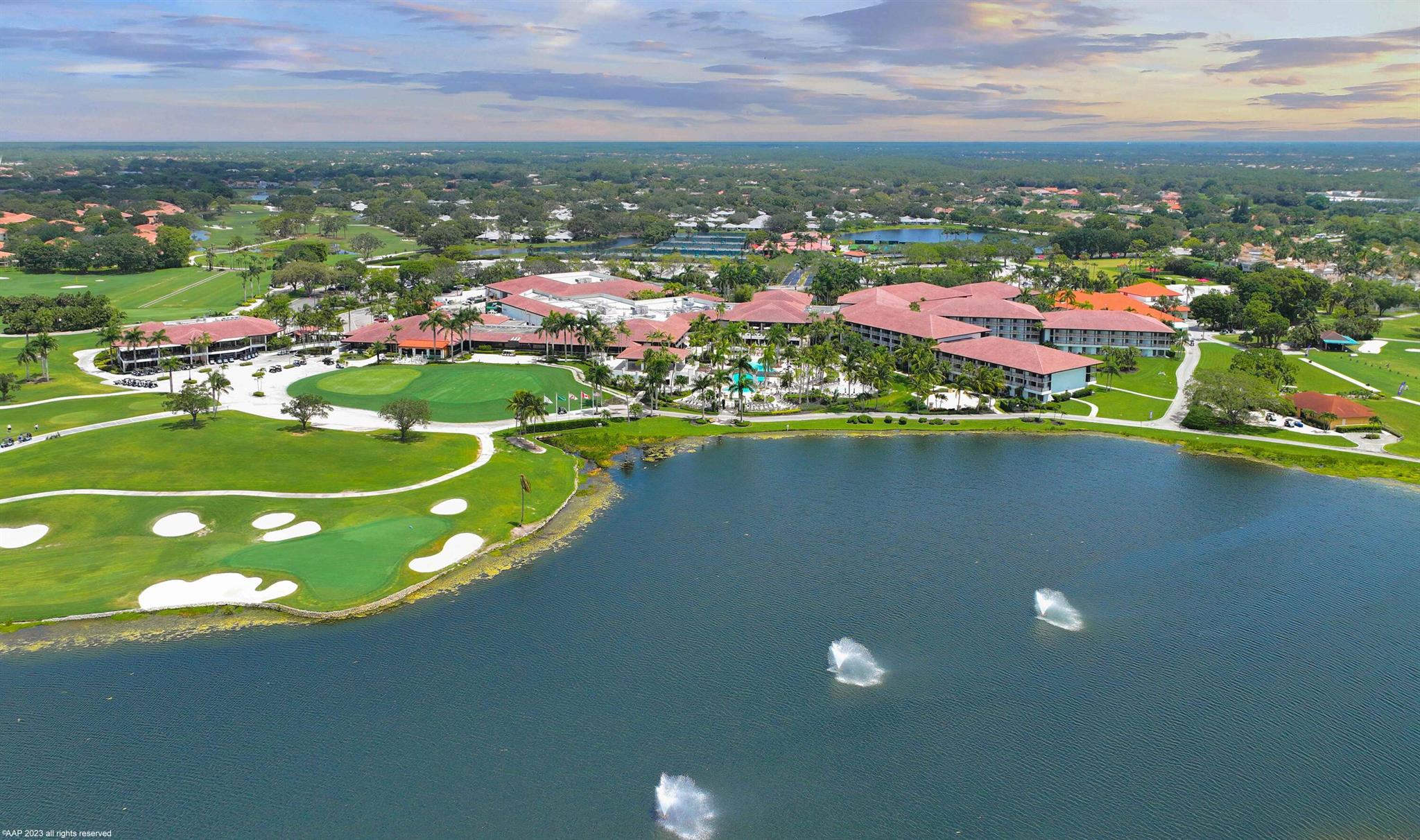 LEXINGTON GREEN CONDO - Residential Lease