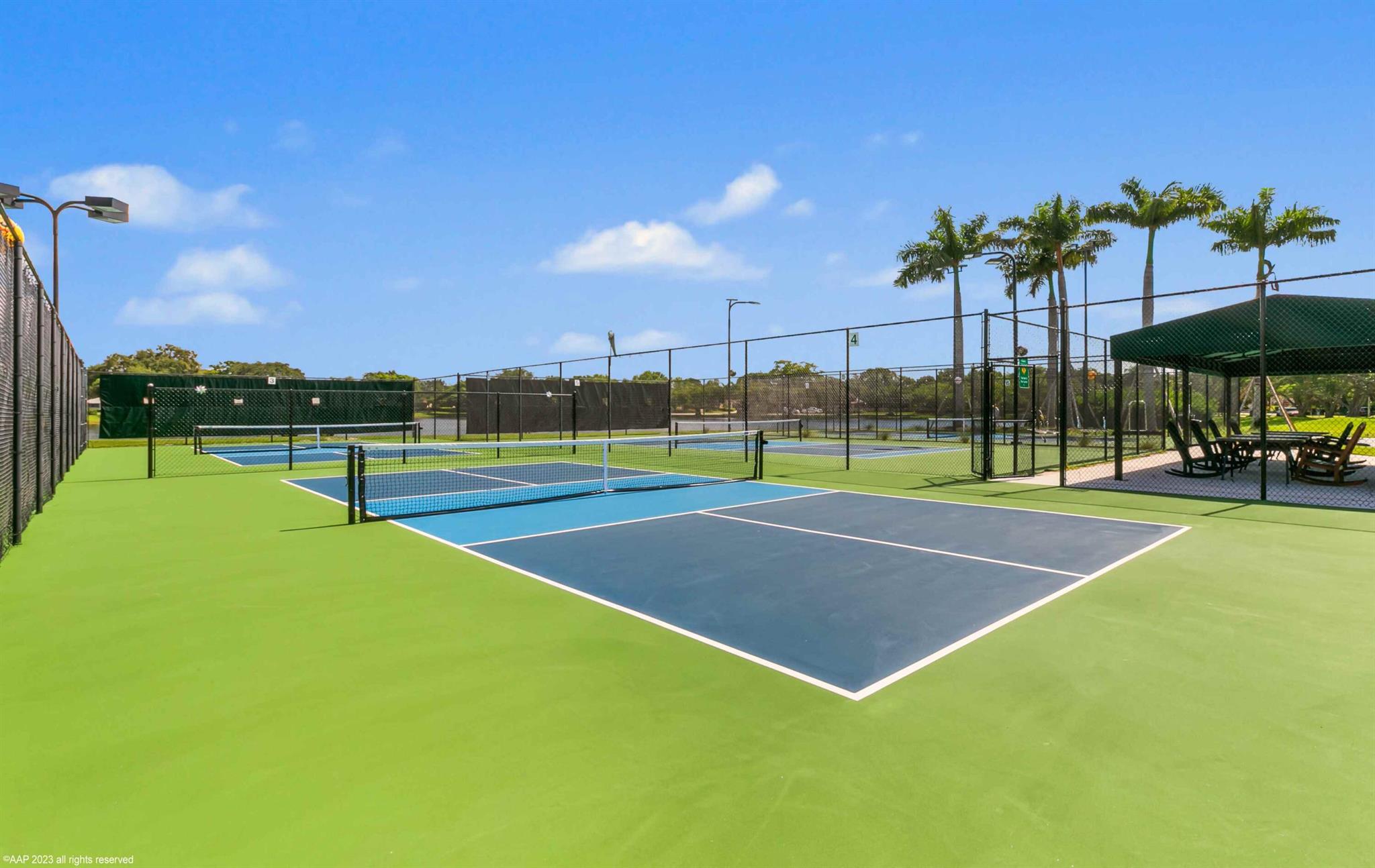 LEXINGTON GREEN CONDO - Residential Lease