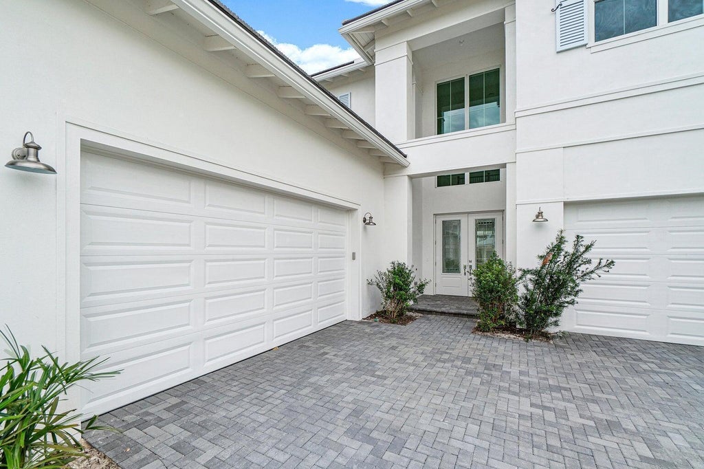 Photo of 4202 Mendel Lane, Palm Beach Gardens, FL 33418 (MLS # B26067238)