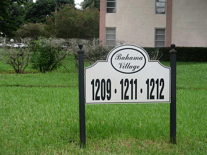 BAHAMA VILLAGE - Residential