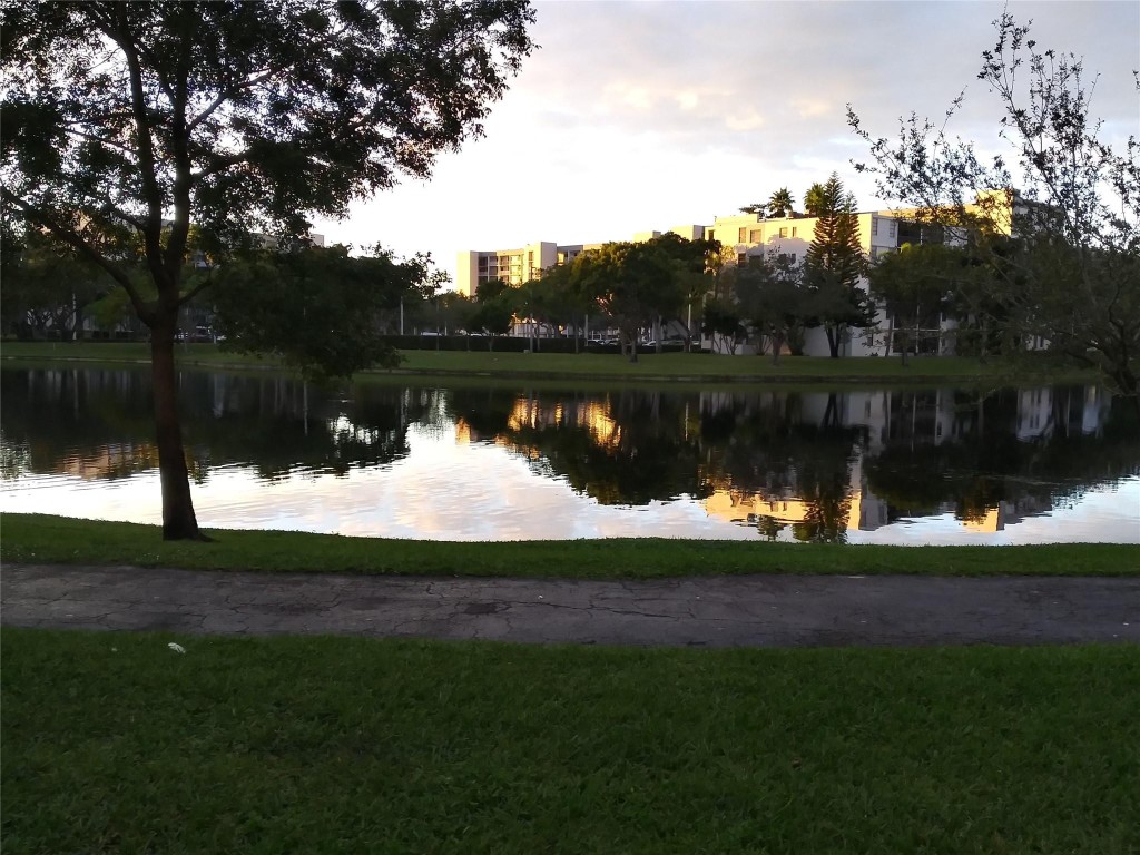 Cypress Bend 111 Le Club - Residential