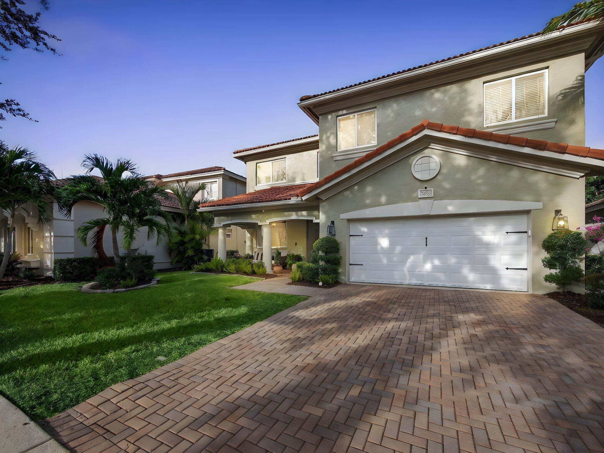 5947 SW Bald Eagle Drive