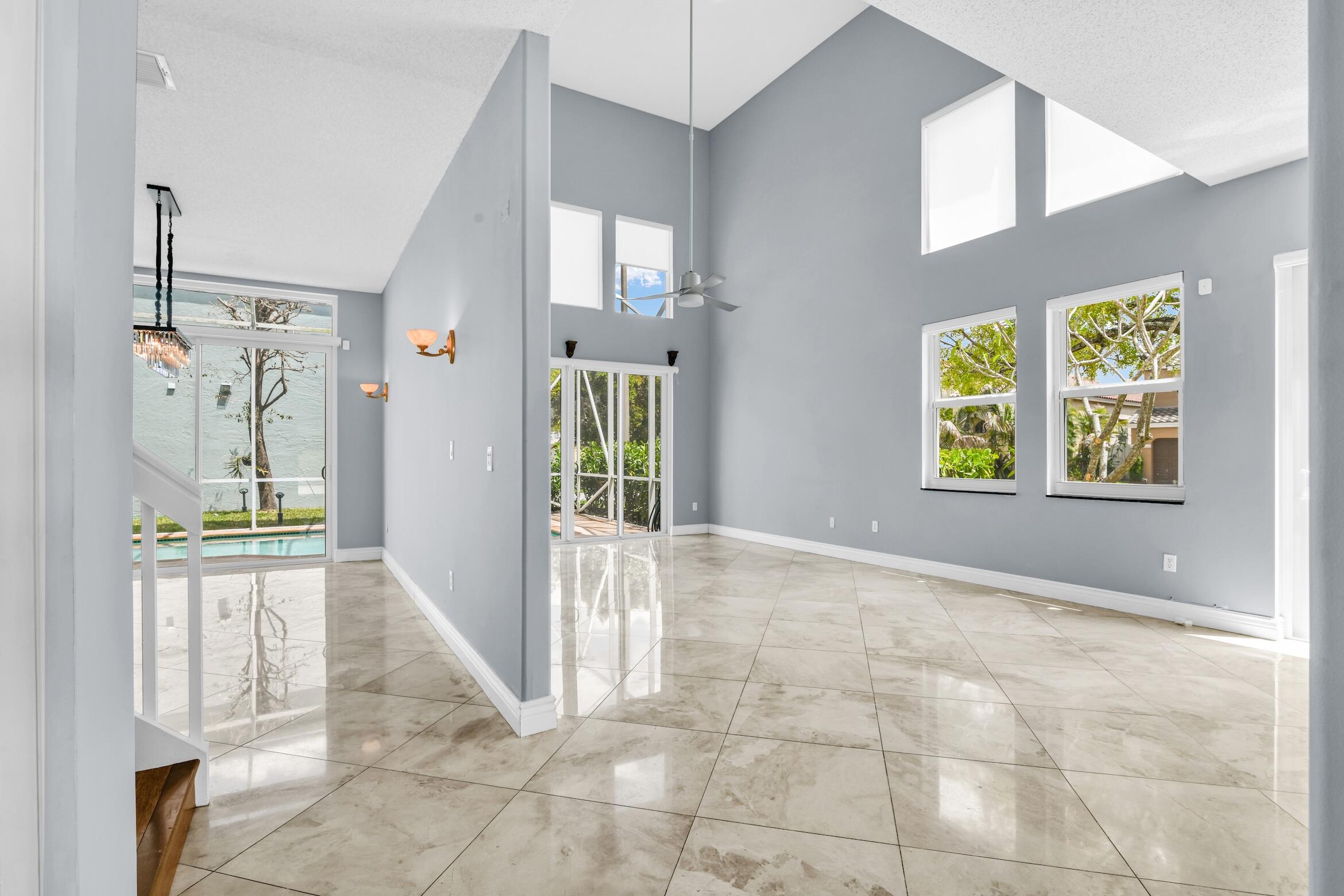 SMITH DAIRY WEST - Residential