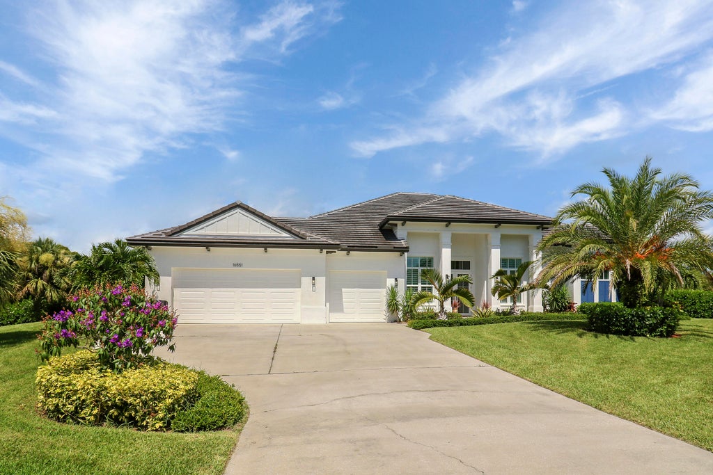 Photo of 16551 76th Trail N, Palm Beach Gardens, FL 33418 (MLS # R11008542)