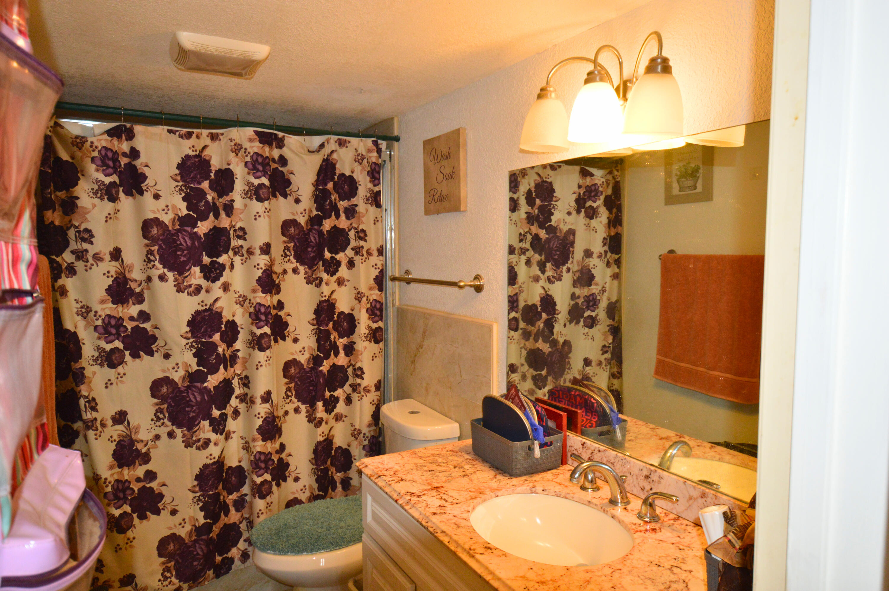 INVERWOOD CONDO - Residential